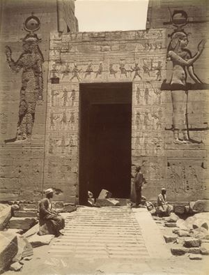 Phile L'Entree du temple