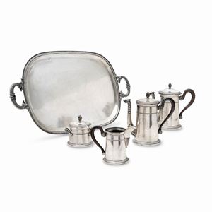  - Servizio da tè e caffè con guantiera in argento, Italia XX secolo