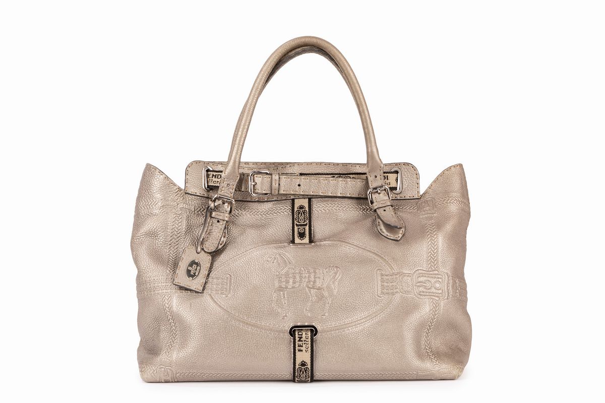 Fendi selleria bag hotsell