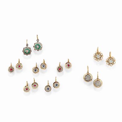 Orecchini in oro giallo 18K e argento con diamanti e pietre colorate