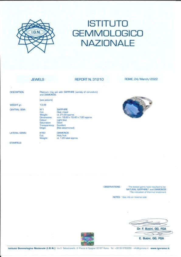 Anello in platino con zaffiro ovale da 21,00 ct e diamanti taglio huit-huit