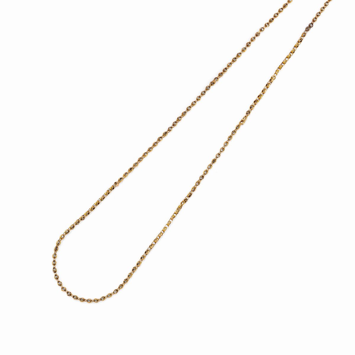 Gruppo di gioielli in oro giallo 18K e oro rosso 9K con cammeo e perle
