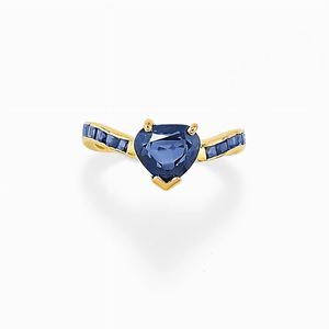 Anello in oro 18k e zaffiri