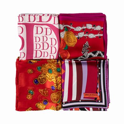 Lotto di 4 Foulards