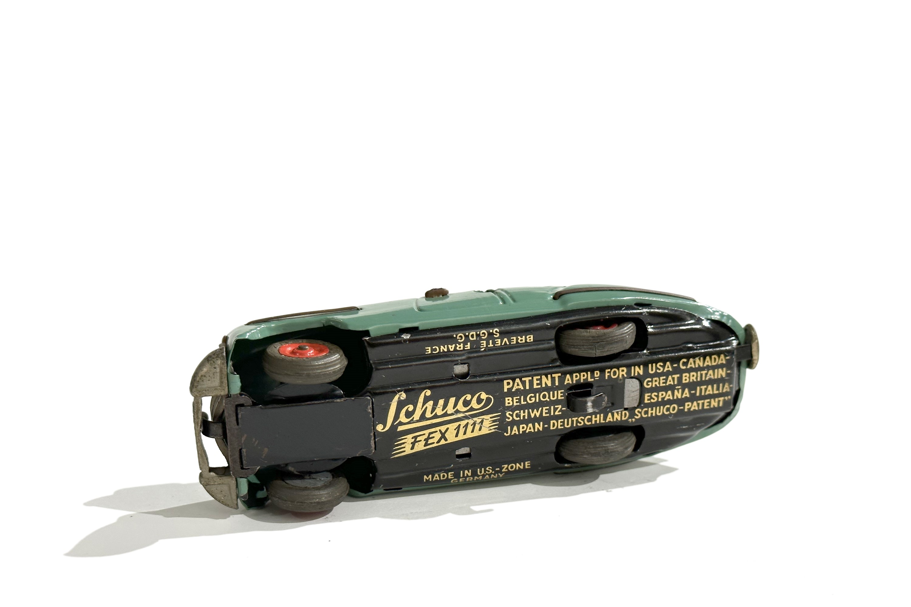 Automobile raro modello Green Fex 1111