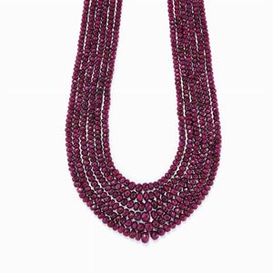 Collana multifili in rubini