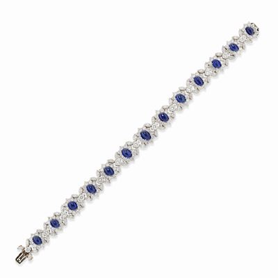 Bracciale in platino con zaffiri cabochon e diamanti