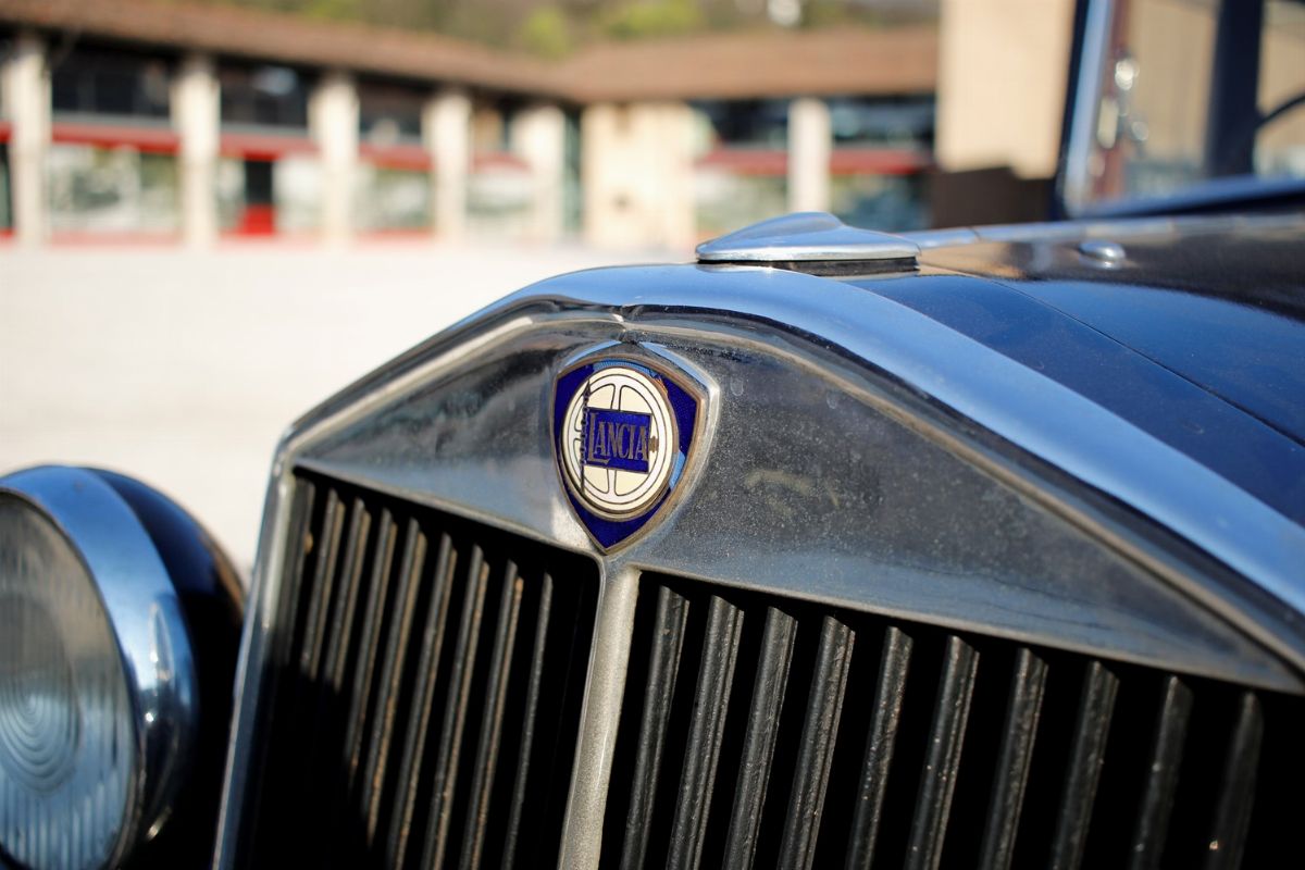 1933 Lancia Augusta (lancia)