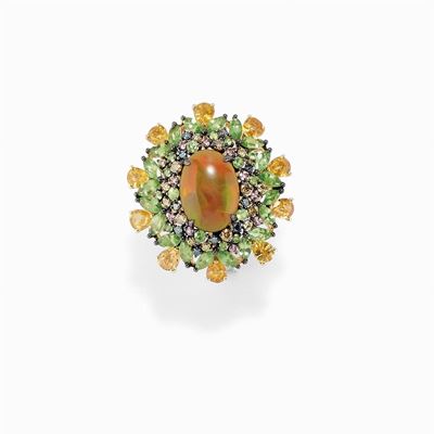 Anello in Oro 18k, Opale e Diamanti