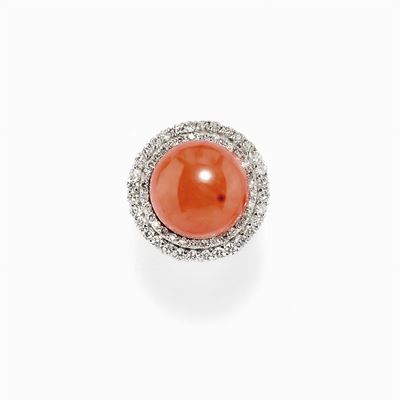 Anello in Oro Bianco 9k, Diamanti e Corallo