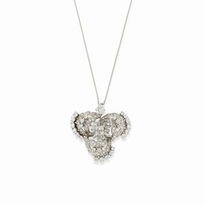 Collana con pendente-spilla in oro bianco 18K e diamanti
