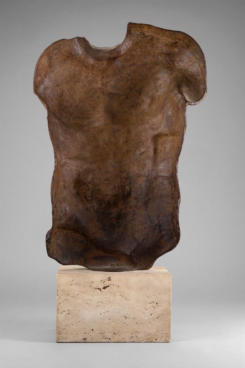 Mitoraj, Perseus, scultura in bronzo