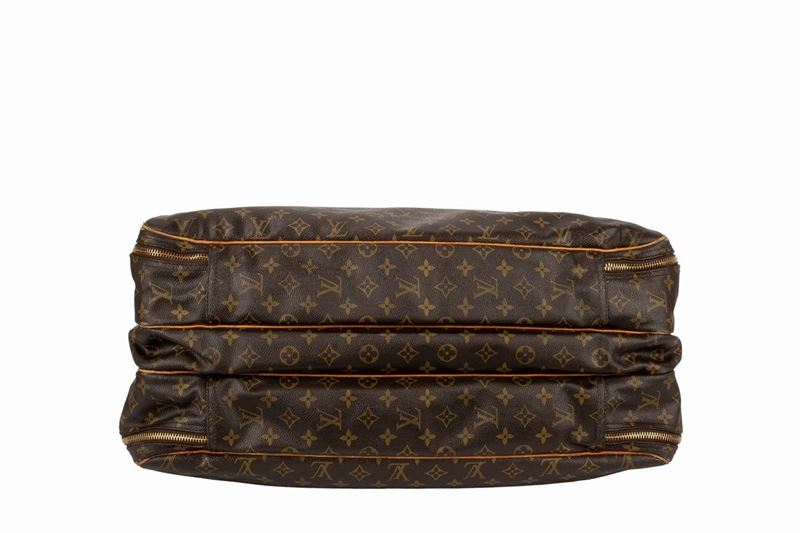 Sold at Auction: Louis Vuitton, LOUIS VUITTON MONOGRAM ALIZE BORSA DA  VIAGGIO