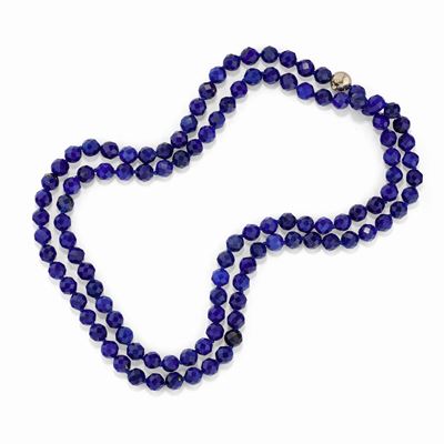 Collana in lapislazzuli sfaccettati e platino