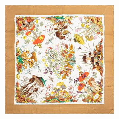 Foulard Flora, tessuto in colori vari su fondo panna con bordo nocciola