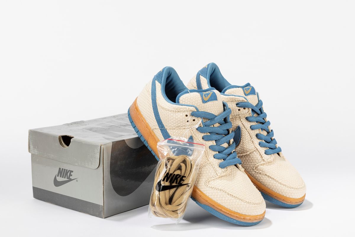 NIKE - Dunk SB Low Hemp Blue / Size US 10 EUR 44 2006 