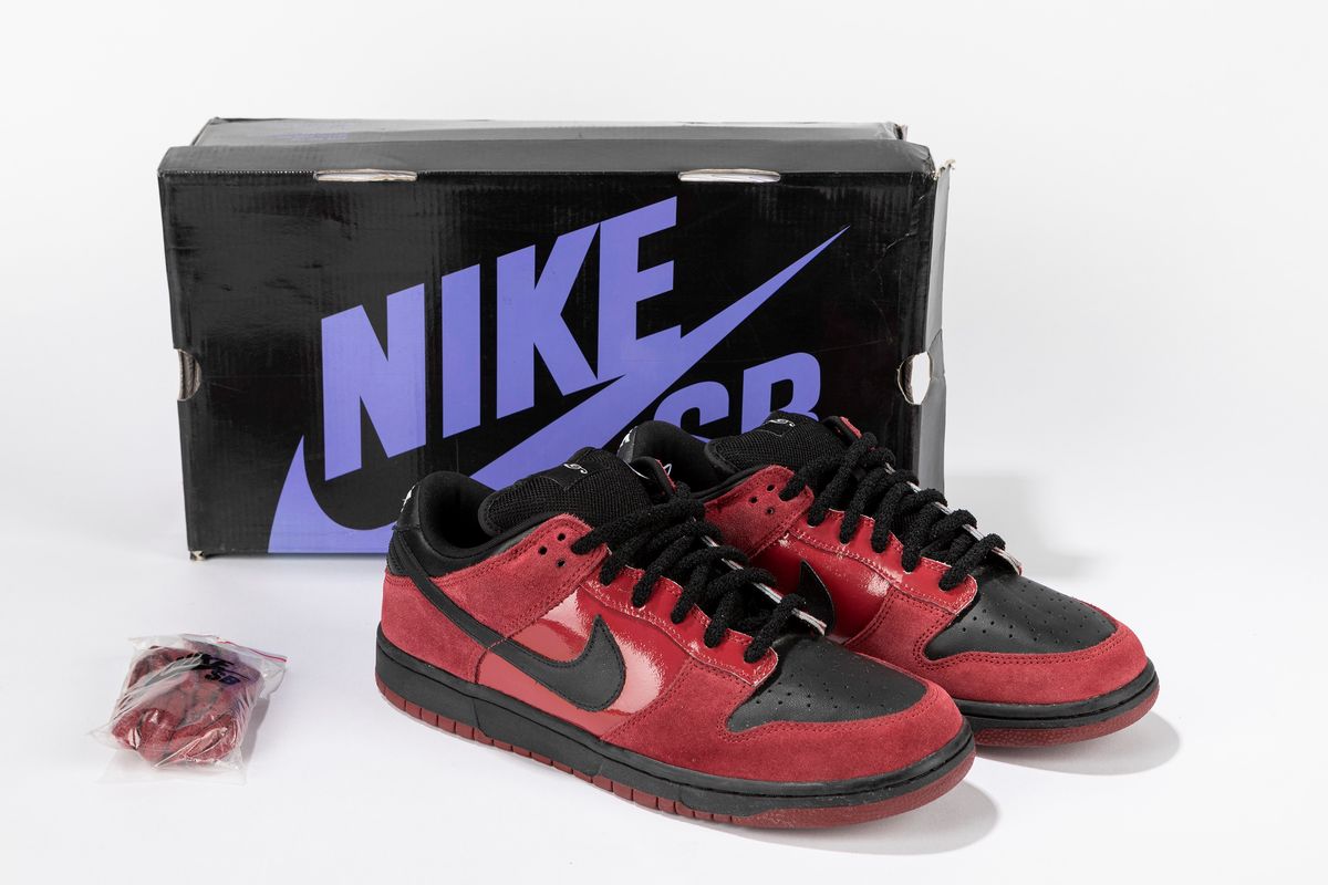 Buy Dunk Low Pro SB 'Milli Vanilli' - 304292 602 | GOAT