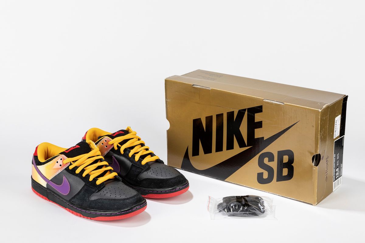 NIKE - Dunk SB Low Appetite for Destruction / Size US 10.5 EUR 