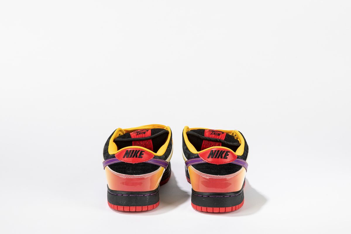NIKE - Dunk SB Low Appetite for Destruction / Size US 10.5 EUR 