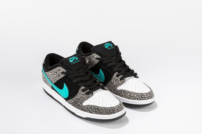 NIKE - Dunk SB Low Atmos Elephant / Size US 10 EUR 44 2020 