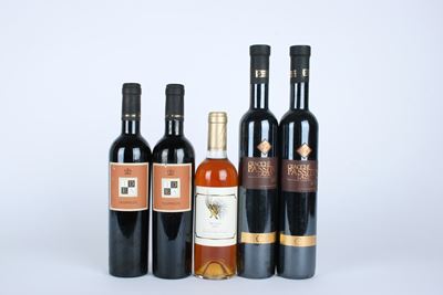 Sergio Mottura, Muffo Passito Civitella d'Agliano IGT, 2007, 0,375l; Casale Cento Corvi, Giacche ...