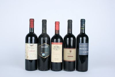 Toscana IGT, Selezione di vini rossi in bottiglia