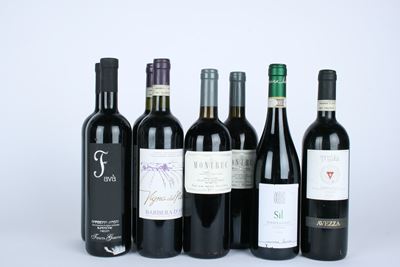 Selezione di Barbera d'Asti Superiore, assortimento di otto bottiglie