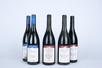Bricco Maiolica, Selezione di Vini: 'Cumot' Nebbiolo d'Alba 2009, 'Vigna Vigia' Barbera d'Alba 20...