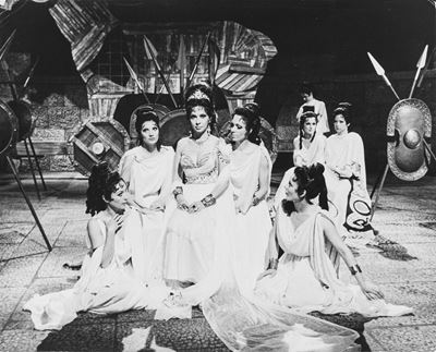 Tonight...with Gina Lollobrigida