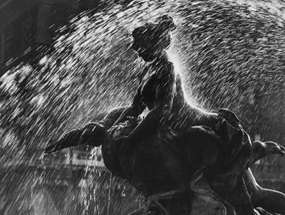 Senza Titolo (fontana delle Naiadi, Roma)