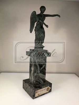 Victoria Winged Trophy dedicated to Turolla Renato and Garbini Luigi in the 1000 Miglia, 1950