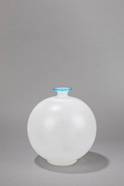 Vaso sferico in vetro soffiato di Murano