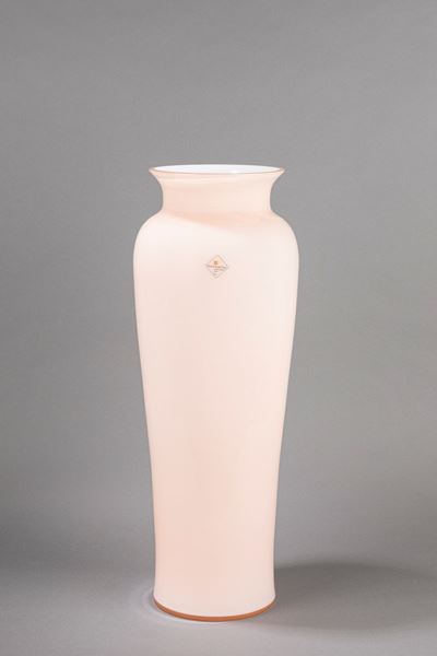 Vaso in vetro incamiciato rosa, 1980 ca.