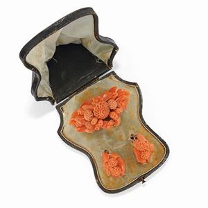 A 18k yellow gold and coral demi parure, 19th Century, with box