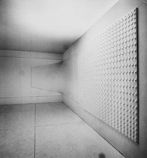 Enrico Castellani, Ambiente Bianco, Foligno