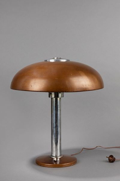 Lampada da tavolo modello 546, alluminio, metallo cromato e vetro