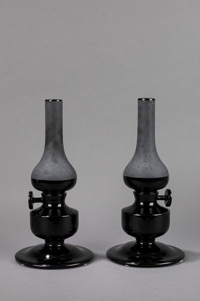 Coppia di portacandele in ceramica nera lucida e satinata
