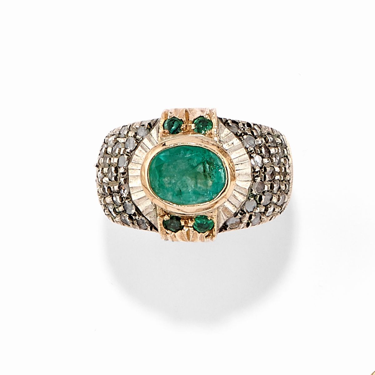 Cinque Anelli in Oro Bassa Caratura, Argento, Smeraldi, Diamanti, Rubini e Pietre Colorate