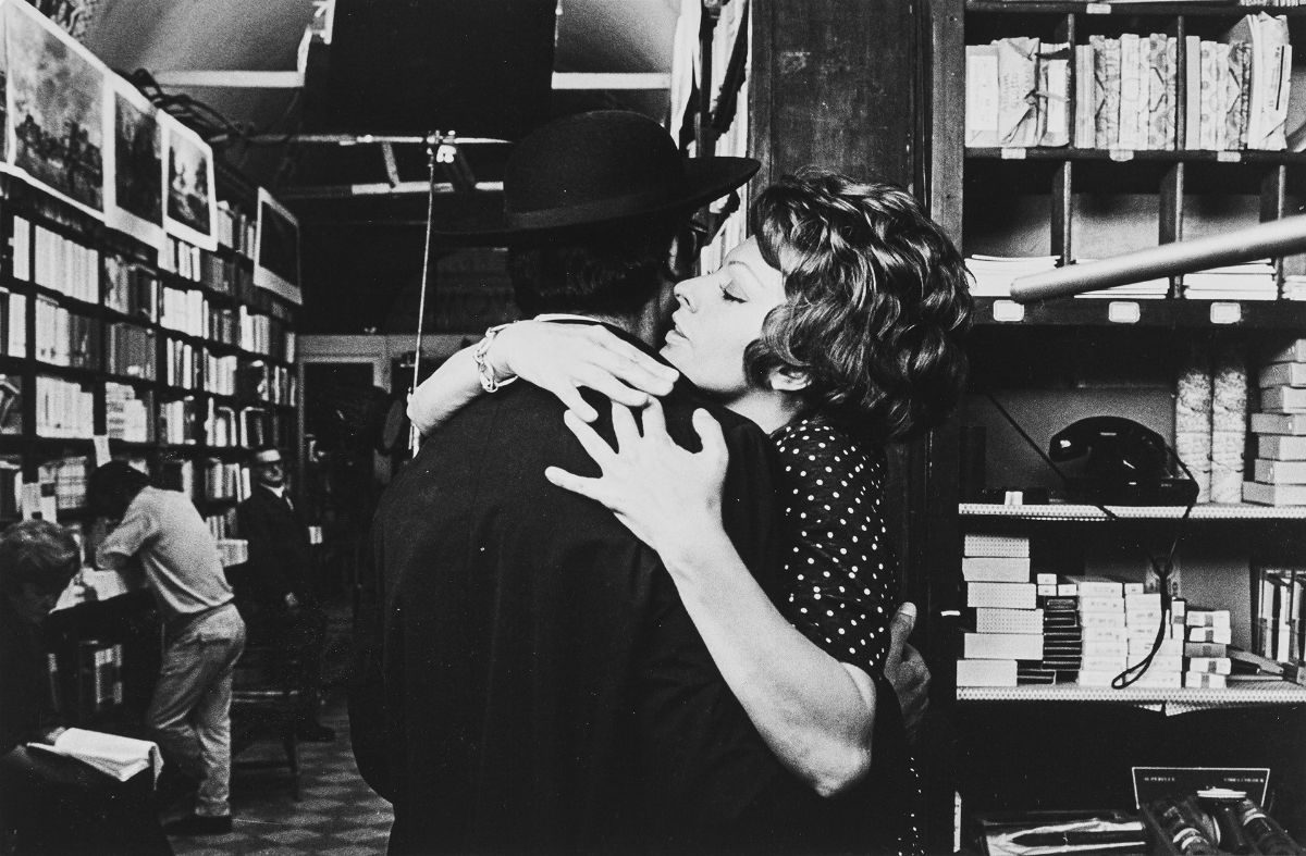 Tazio Secchiaroli - Sophia Loren e Marcello Mastroianni in "la Moglie del Prete"