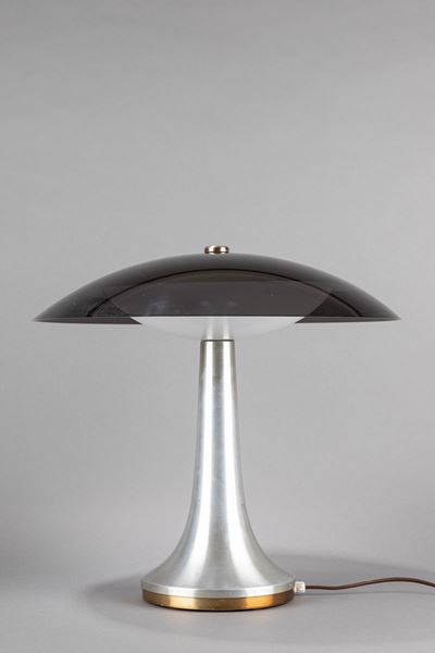 Lampada da tavolo in ottone nichelato e alluminio