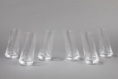 Set di sei bicchieri in cristallo trasparente