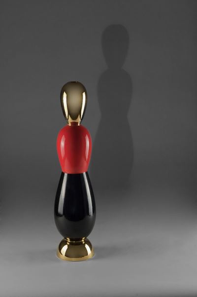 Naos, totem in ceramica dell'edizione limitata Serie 12 Colonne