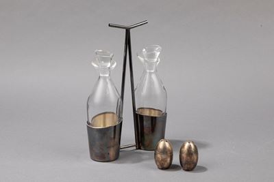 Set di acetoliera e saliera in metallo argentato