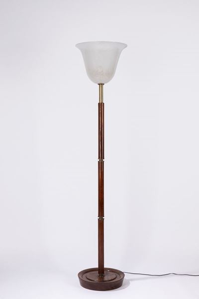 Lampada da terra, legno con diffusore in vetro soffiato e particolari in ottone