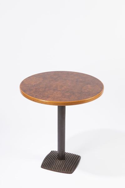 Maxalto, Tavolino della serie New Harmony in ghisa e legno multistrato