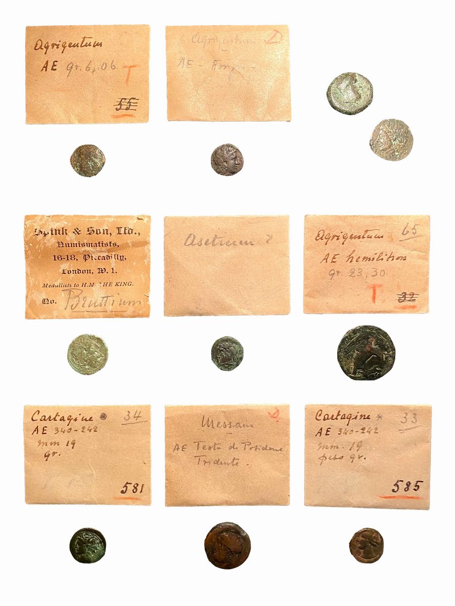Lotto di 10 Monete in Bronzo del Mondo Greco e Magno Greco - Contenente esemplari da Agrigento, C...