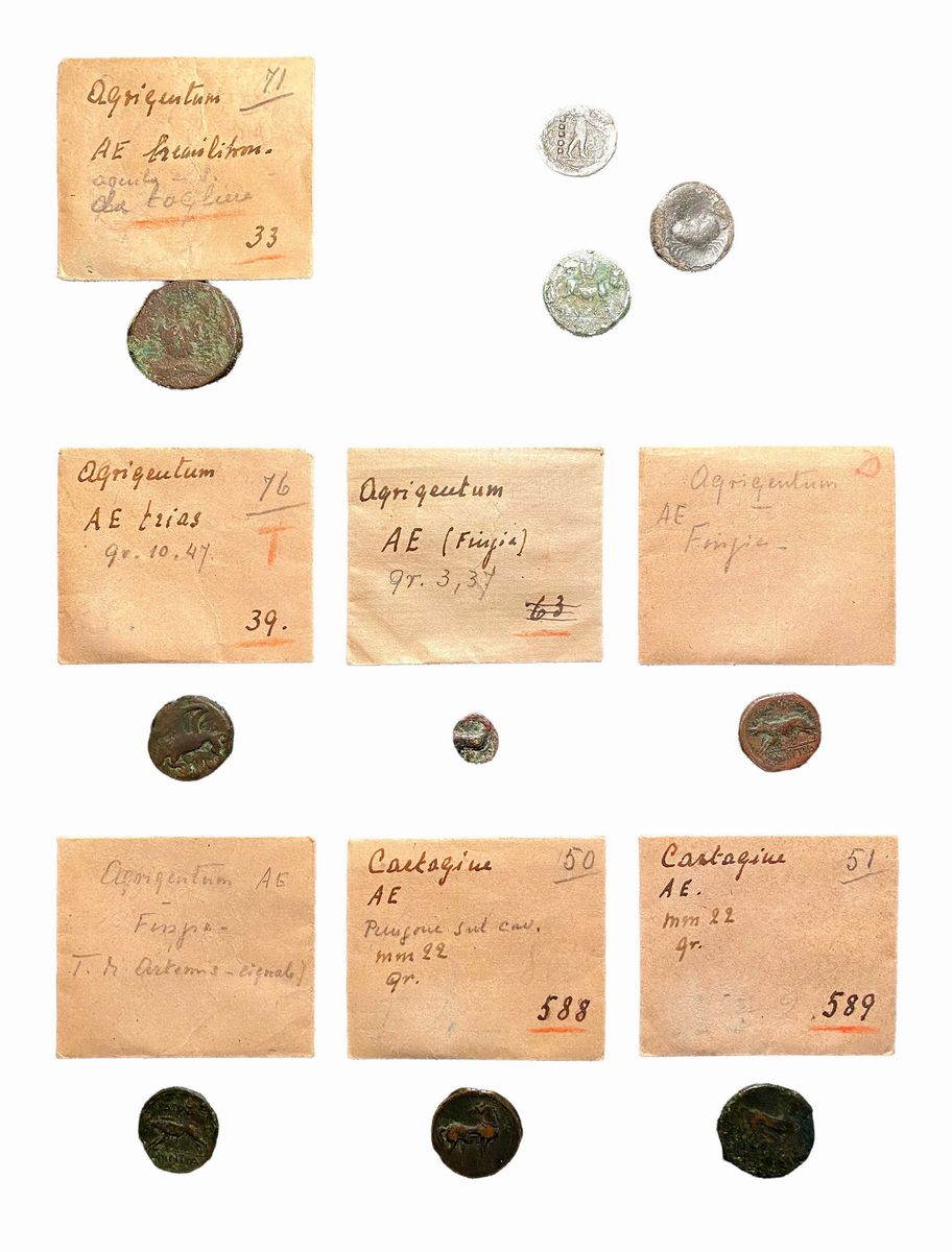 Lotto di 10 Monete in Bronzo del Mondo Greco e Magno Greco - Con bustine di collezione