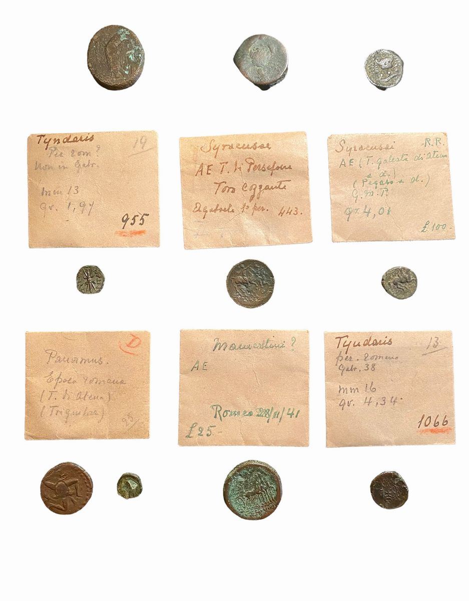 Collezione di 10 Monete in Bronzo del Mondo Greco e Magno Greco