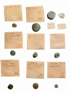 Lotto di 10 monete in bronzo del mondo greco e magno greco