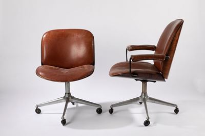Poltroncine italiane, pelle con struttura in legno e metallo, circa 1950